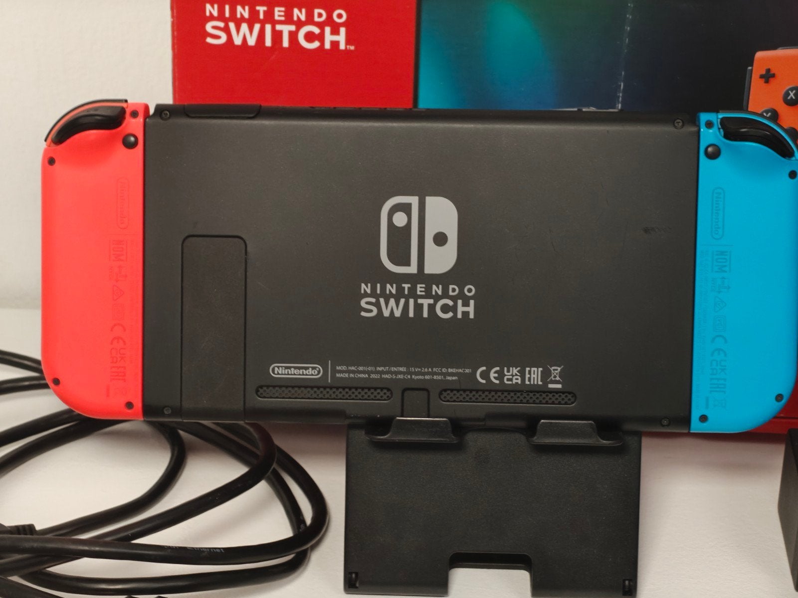 Nintendo Switch V2 met Mario Kart 8 Deluxe, Spelcomputers en Games, Met games, Nintendo switch, AD, Ophalen of Verzenden