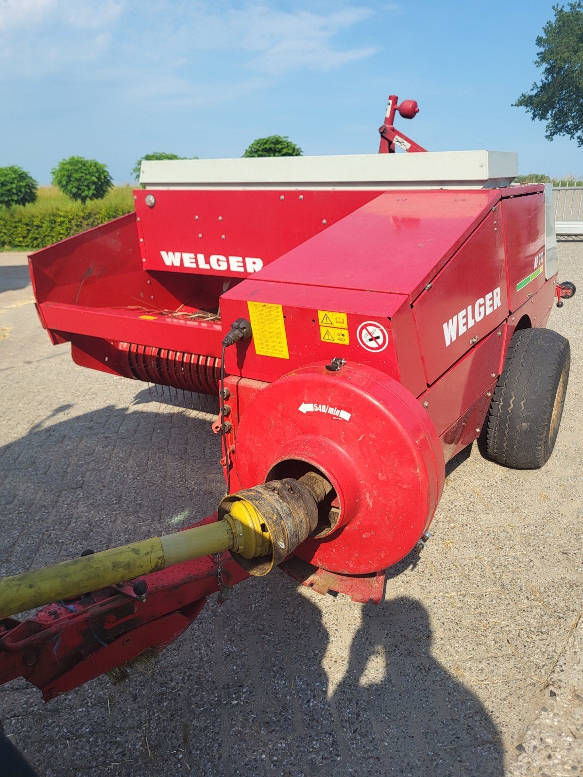 Welger 730  bouwjaar 2000, Ophalen