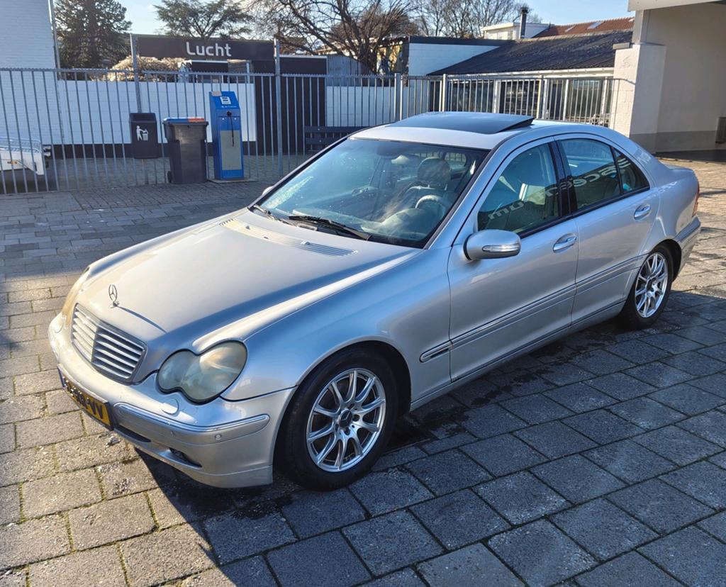 Mercedes-Benz C-Klasse 3.2 C320 Sedan AUT 2000 Grijs, Auto's, Automaat, Electronic Stability Program (ESP), Achterwielaandrijving