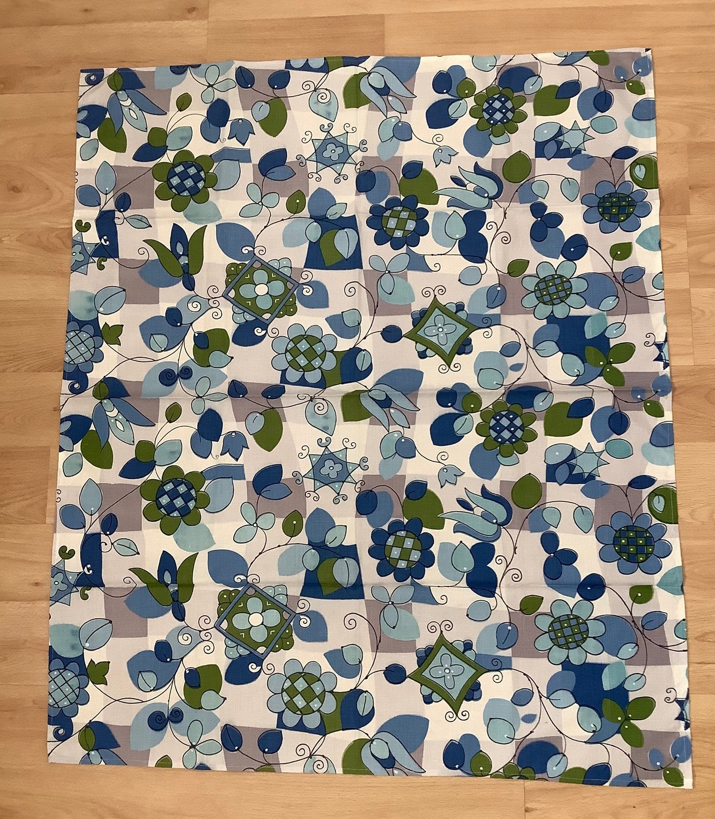 Vintage tafelkleedje, Huis en Inrichting, Tafelkleden, Tafelkleed, Ophalen of Verzenden, Zo goed als nieuw, Rechthoek