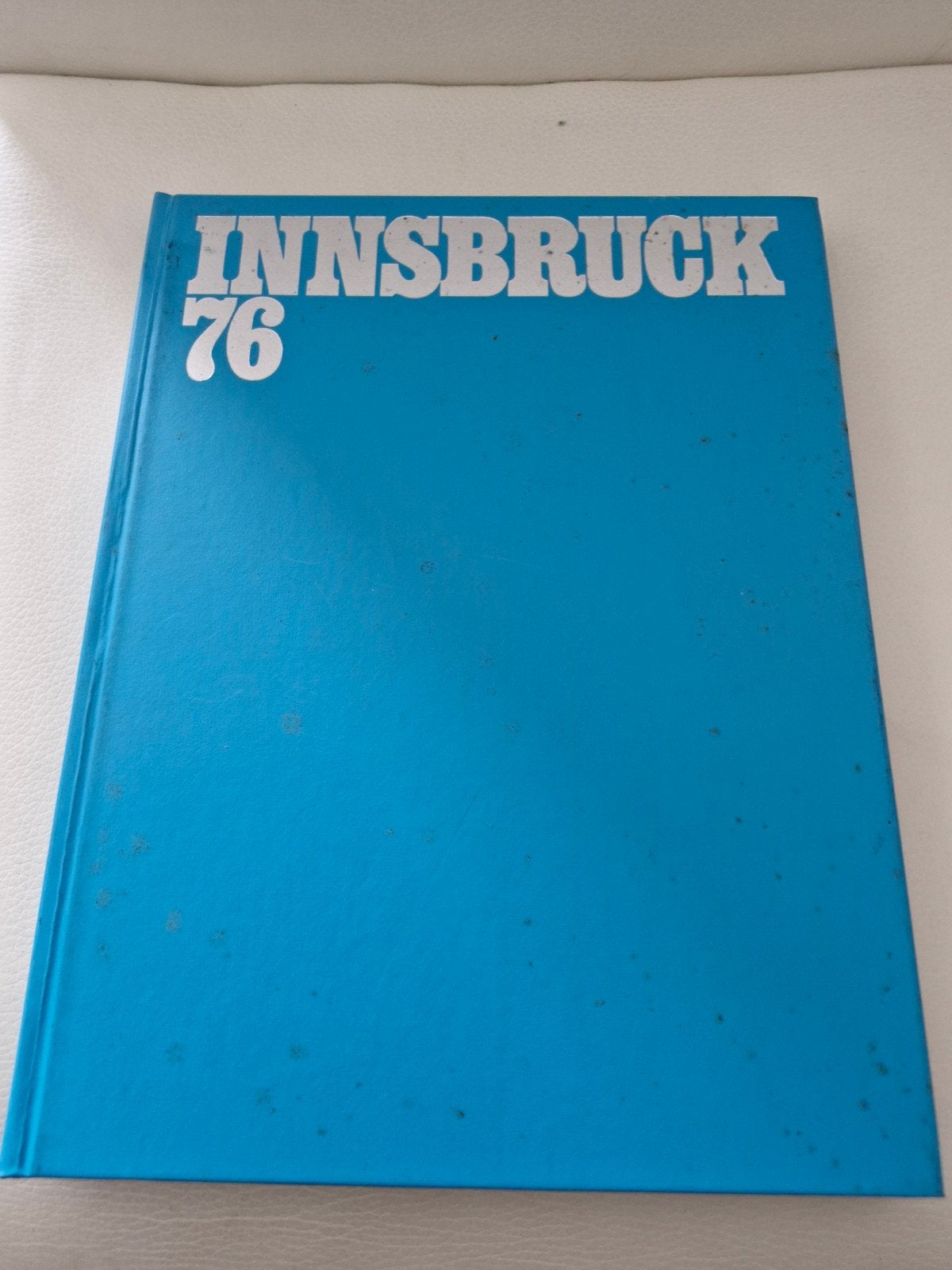 Innsbruck 76 - Officieel Standaardwerk Olympische Spelen, Boeken, Ophalen of Verzenden, Zo goed als nieuw, Diverse auteurs, Wintersport