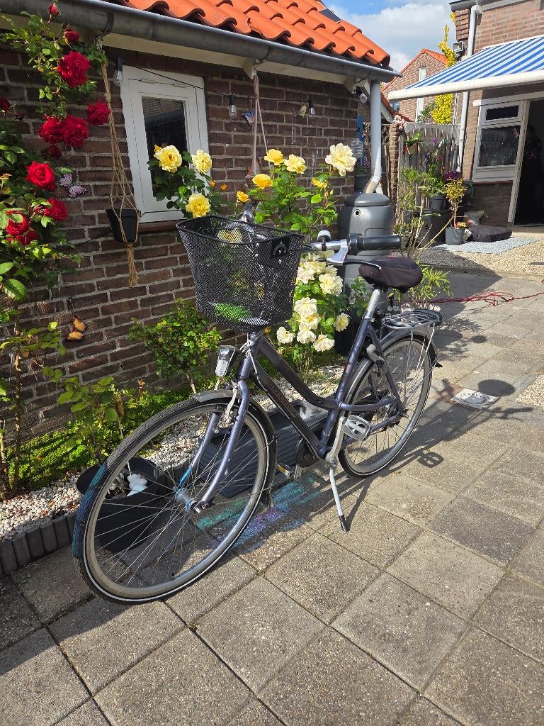 Gazelle damesfiets, Fietsen en Brommers, Fietsen | Dames | Damesfietsen, Ophalen, Gebruikt, Velgrem, Versnellingen