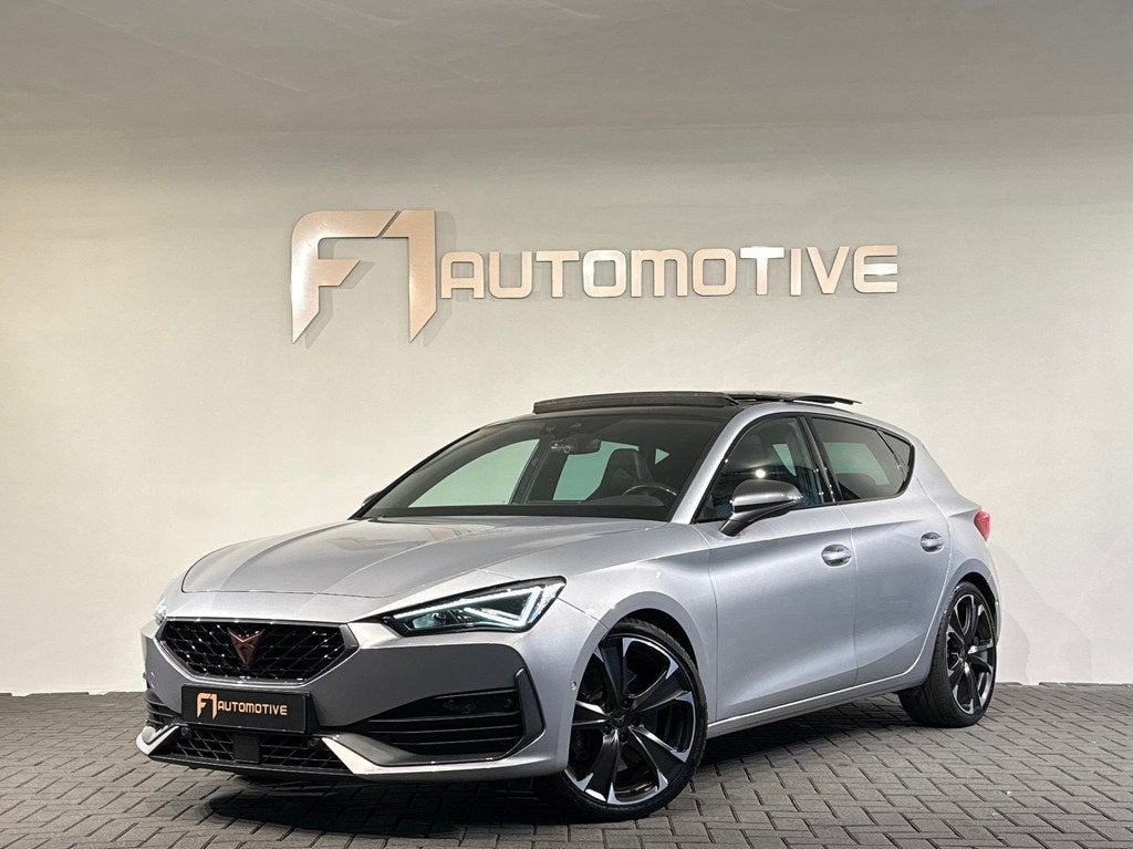 Cupra Leon 2.0 TSI VZ 300PK Pano|Memory|Sfeer|Keyless|Beats, Auto's, Cupra, Bedrijf, Te koop, Leon, ABS, Achteruitrijcamera, Airbags