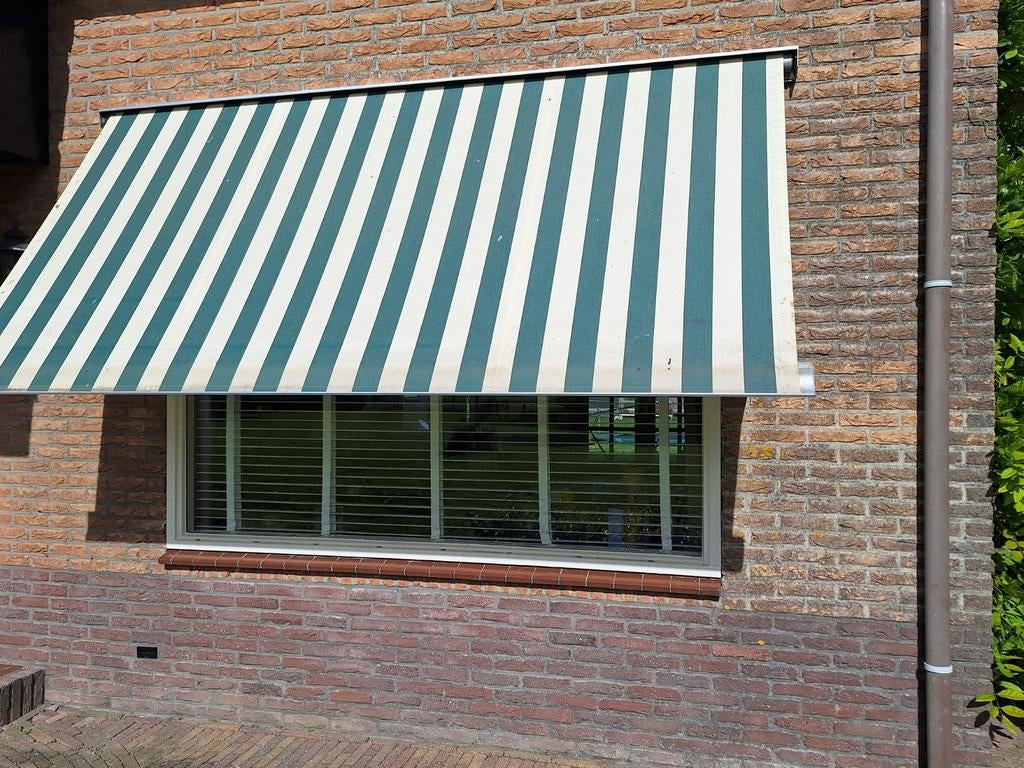 Zonnescherm elektrisch 290 x 160 en 240 x 155, Tuin en Terras, Zonneschermen, Ophalen, Gebruikt, Elektrisch, 150 tot 300 cm