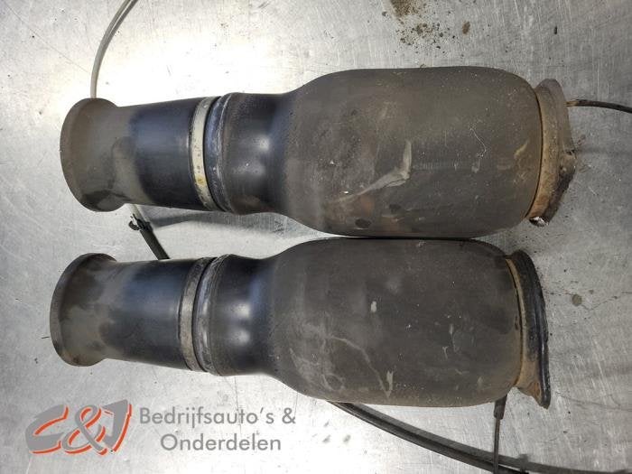 Luchtvering set van een Mercedes Vito, Gebruikt, -, Ophalen of Verzenden, -