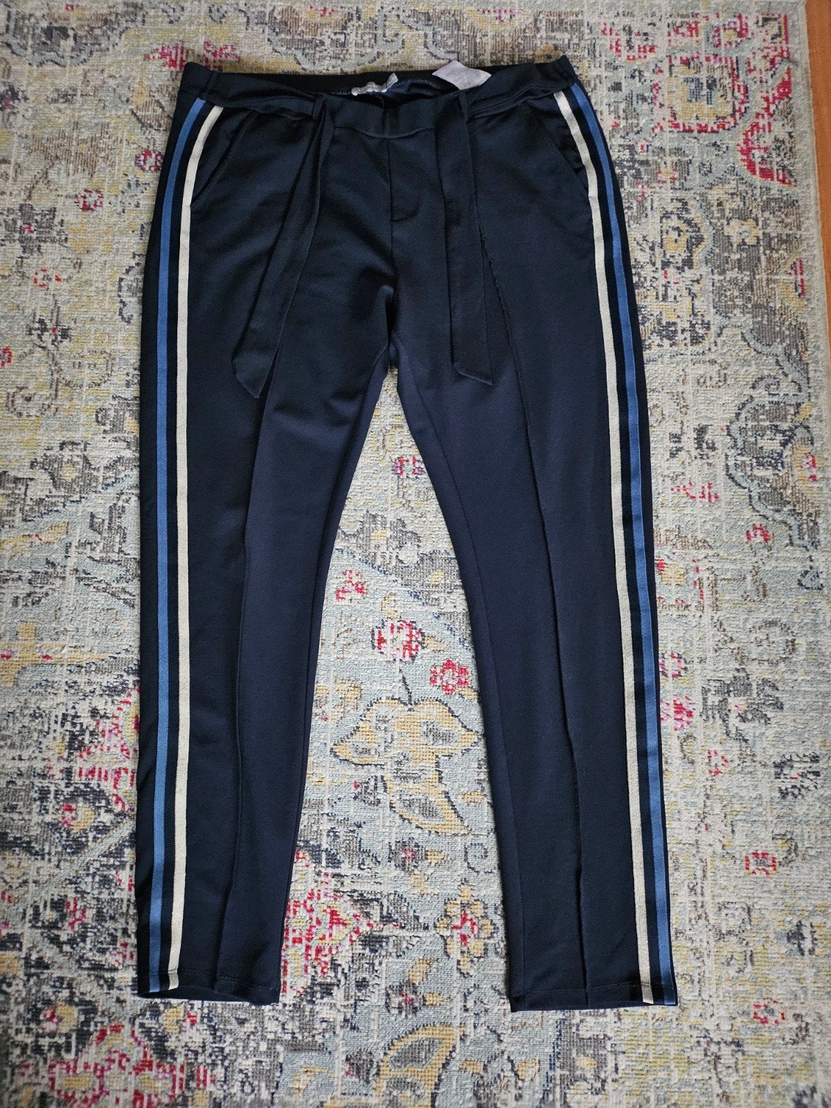 Geisha broek maat 2XL/44 met streep en strikceintuur, Geisha, Blauw, Maat 42/44 (L), Ophalen of Verzenden