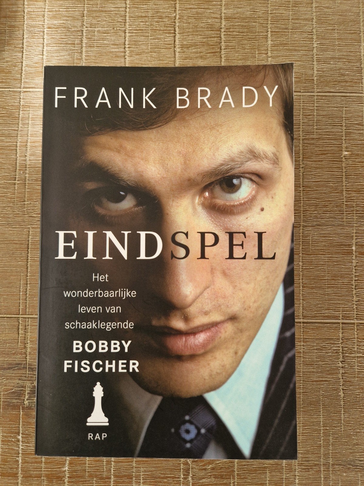 Eindspel: Het leven van schaaklegende Bobby Fischer, Ophalen of Verzenden, Zo goed als nieuw, Frank Brady, Sport