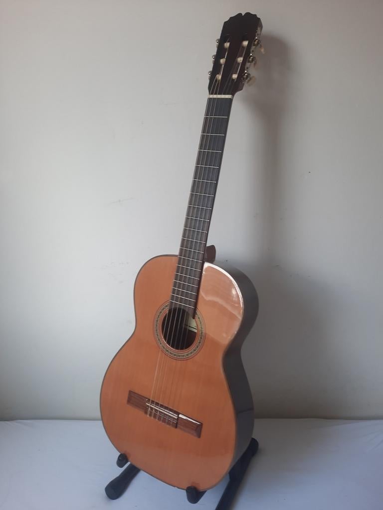 Juan Salvador Chica 7/8 senoritagitaar I.z.g.st. Nieuw 330.=, Ophalen of Verzenden, Zo goed als nieuw, Klassieke of Spaanse gitaar
