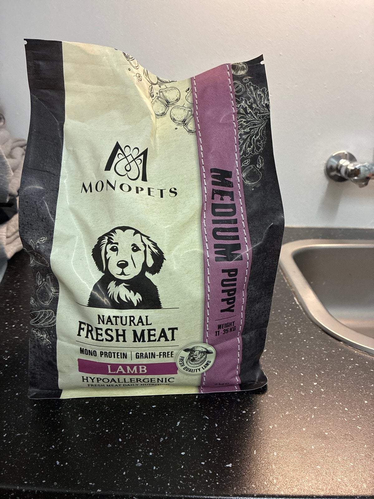 Monopets medium puppy lam, Dieren en Toebehoren, Ophalen of Verzenden, Hond