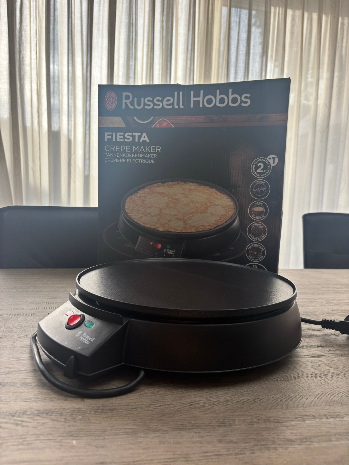 Russell Hobbs Fiesta Crêpe Maker - Pannenkoekenmaker, Ophalen of Verzenden, Zo goed als nieuw