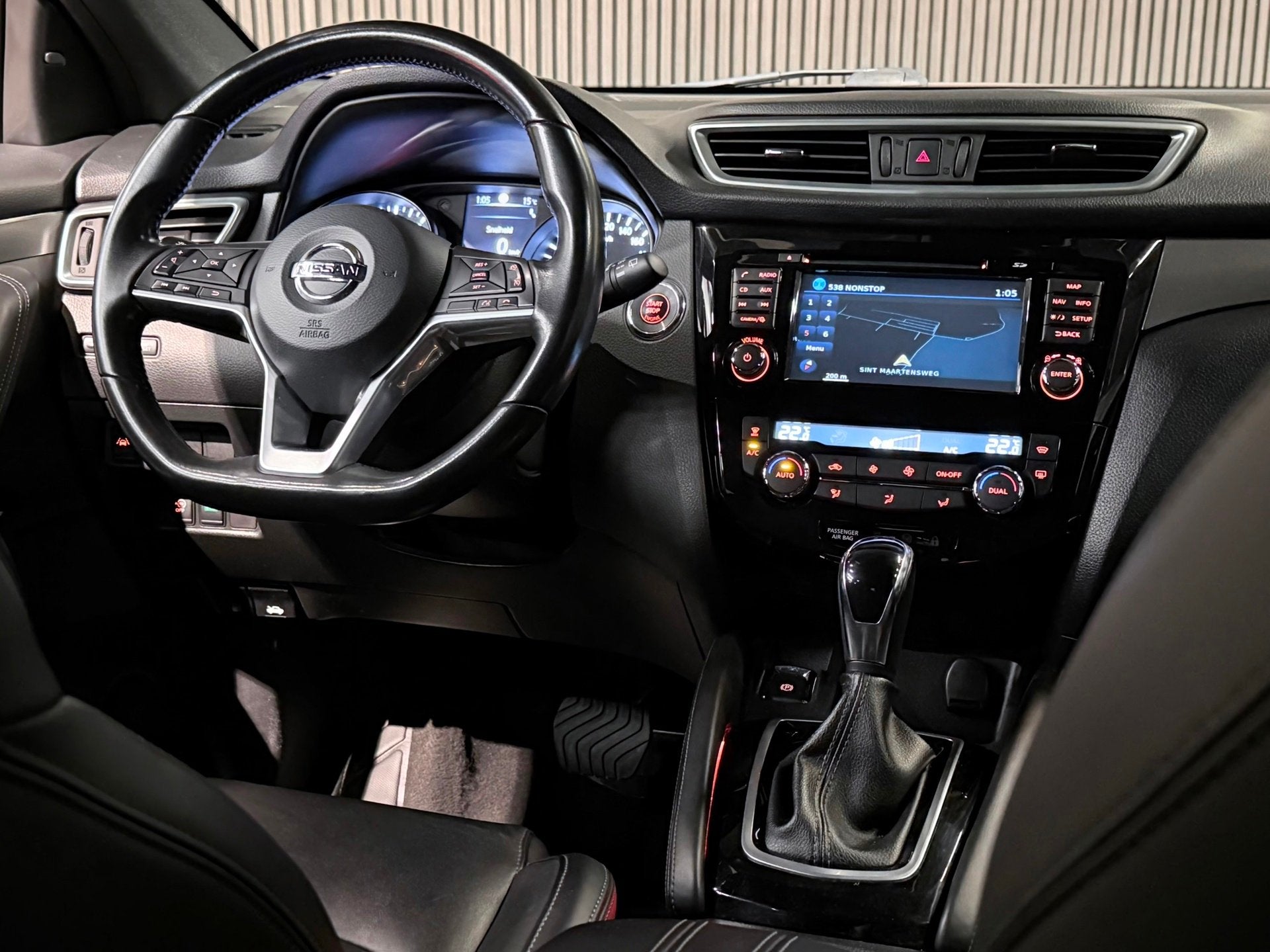 Nissan Qashqai 1.2 Tekna + | Leder | Pano | 360°C camera |, Auto's, Gebruikt, 4 cilinders, Met garantie (alle), 116 pk