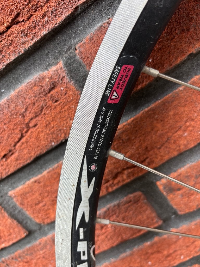 Velg 28 inch voorwiel met naafdynamo, Fietsen en Brommers, Gebruikt, Stadsfiets, Aluminium, Ophalen
