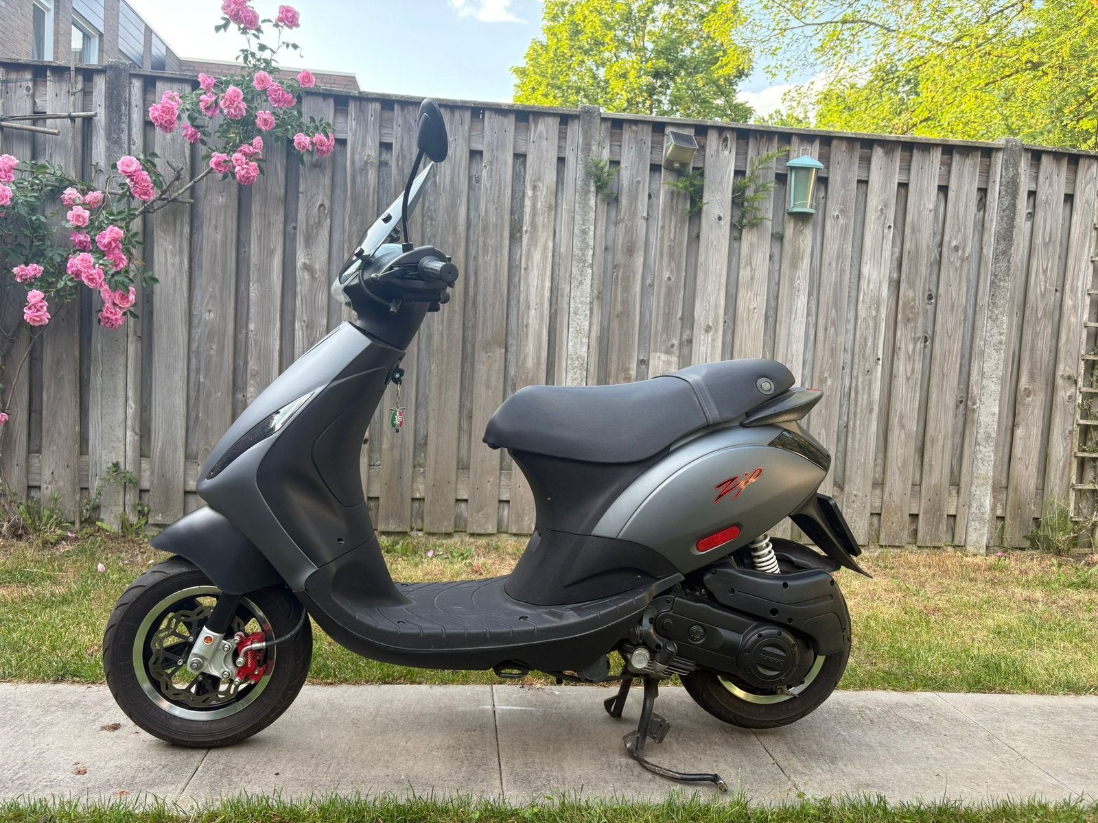 Piaggio Zip 80cc 4T 4V, Ophalen, Zo goed als nieuw, Benzine, Zip