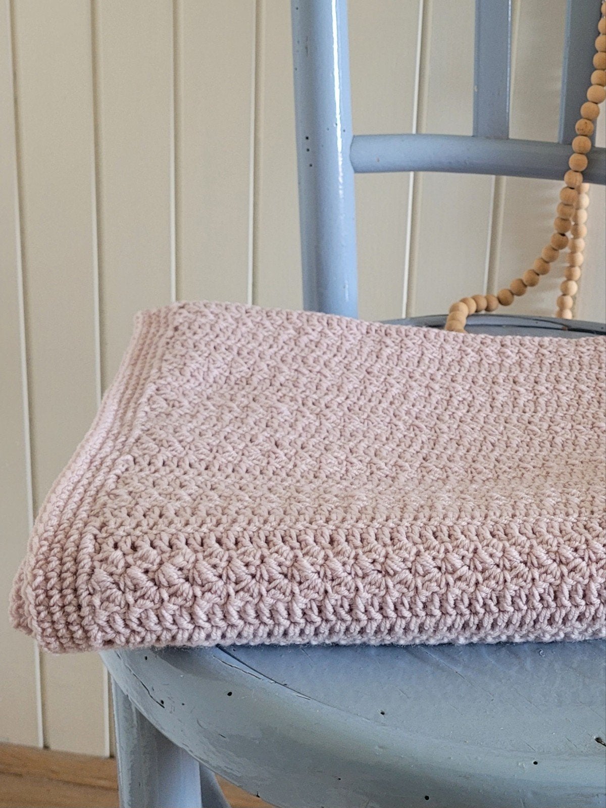 Handgemaakt babydekentje/omslagdoek van 100% wol. 75 cm x 1, Kinderen en Baby's, Handgemaakt, Nieuw, Ophalen of Verzenden, 100 cm