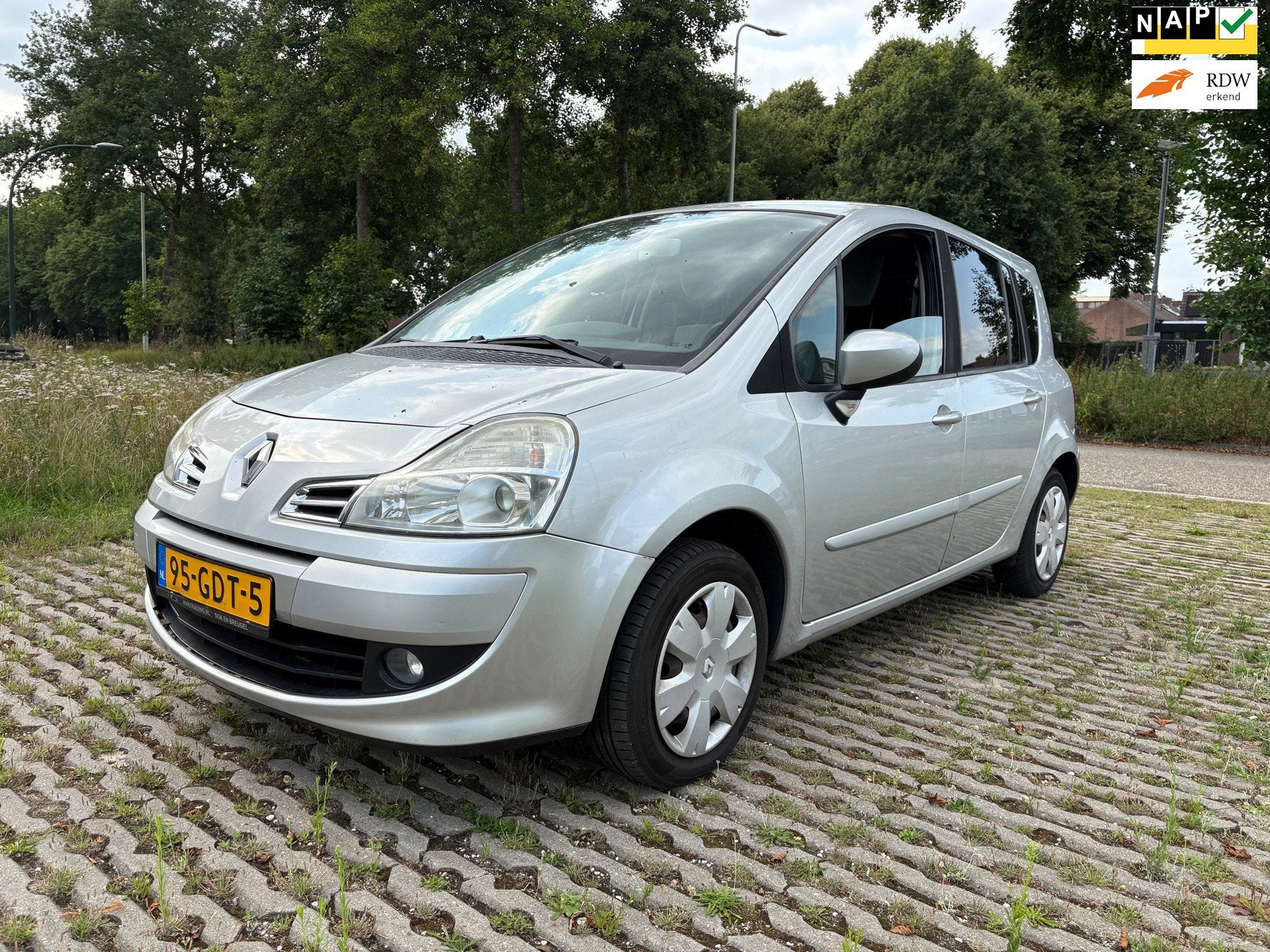 Renault Grand Modus 1.2 TCE Dynamique / airco / nap, Auto's, Voorwielaandrijving, Gebruikt, 4 cilinders, Origineel Nederlands