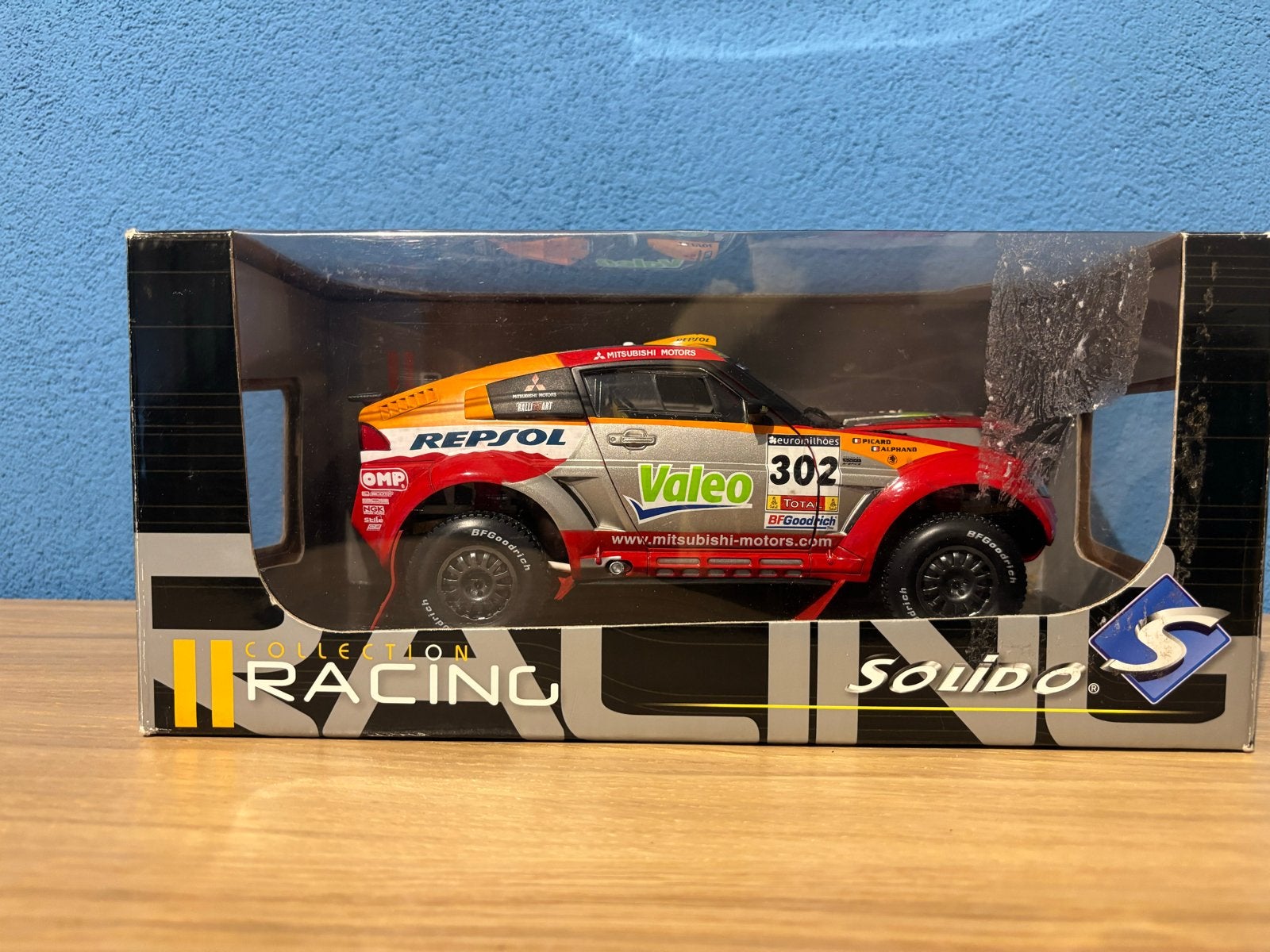 Solido Mitsubishi Pajero Evo RalliArt Dakar 1:18, Ophalen of Verzenden, Zo goed als nieuw, Auto, Solido