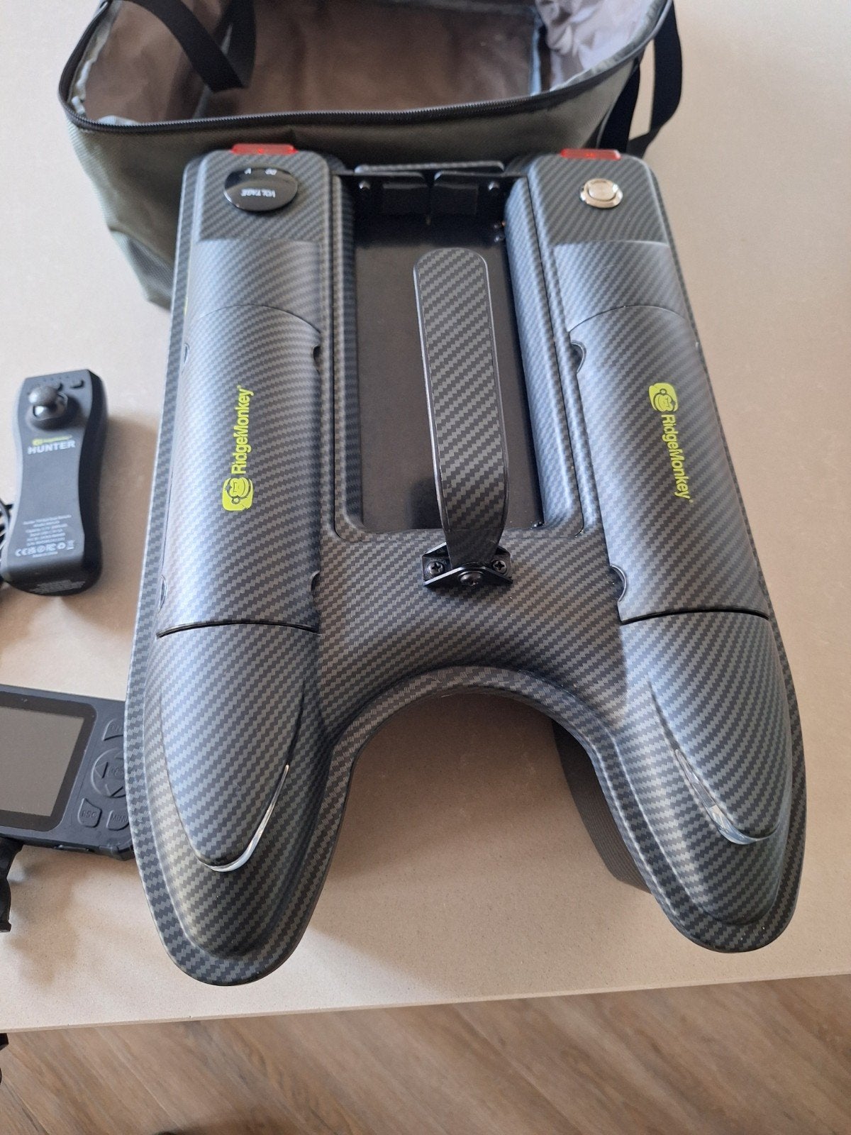 RidgeMonkey Hunter 750 Bait Boat Echo Edition

(Dieptemeter/, Ophalen, Zo goed als nieuw, Overige typen