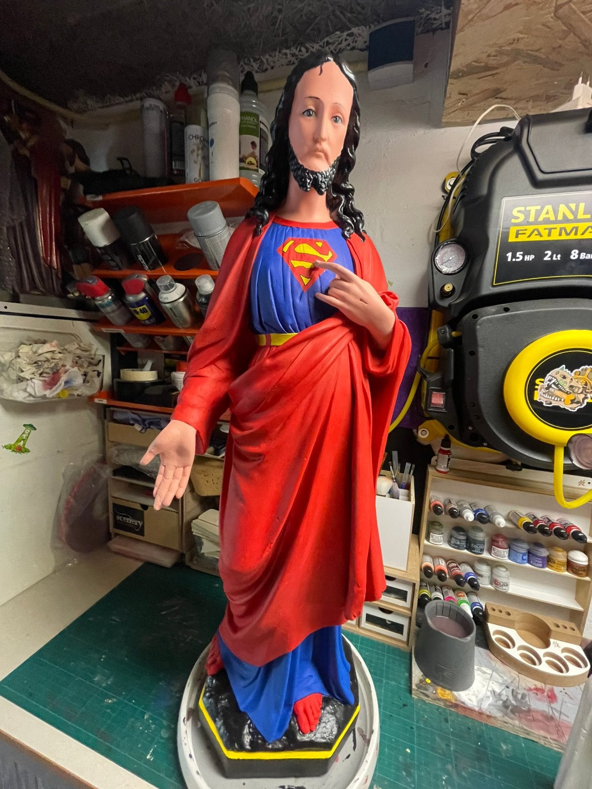 Handgeschilderd Superman gipsbeeld, Ophalen of Verzenden, Zo goed als nieuw