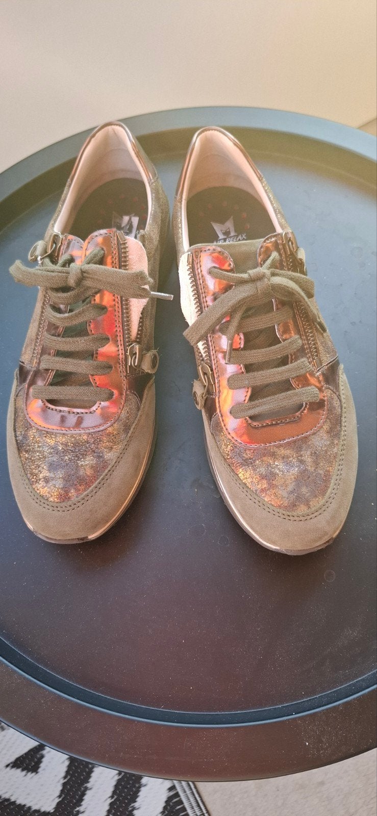 Mephisto sneakers maat 38,5 - Zo goed als nieuw, Kleding | Dames, Schoenen, Mephisto, Ophalen of Verzenden, Groen, Sneakers of Gympen
