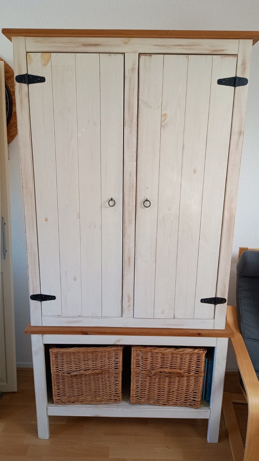 Kledingkast, Ophalen, Met deur(en), 100 tot 150 cm, Zo goed als nieuw