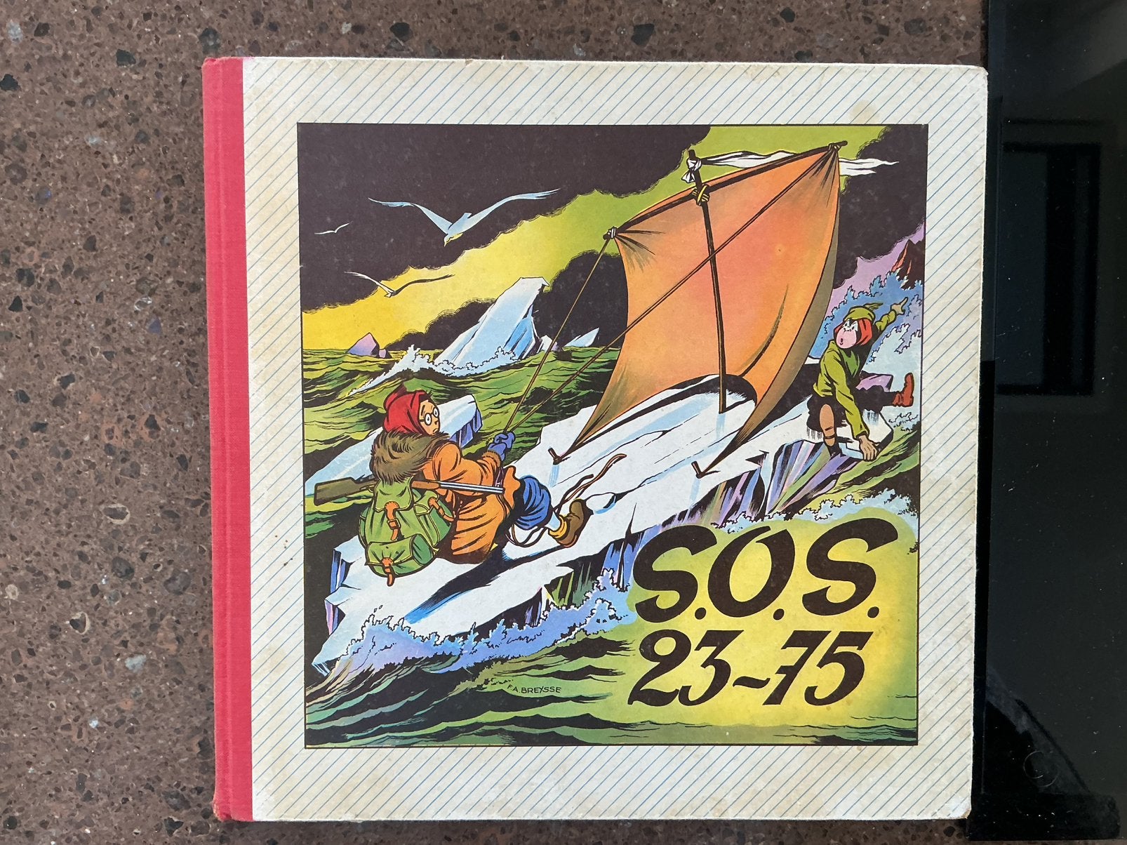 Strips en diverse verzamel items, Boeken, Stripboeken, Meerdere stripboeken, Verzenden, Zo goed als nieuw