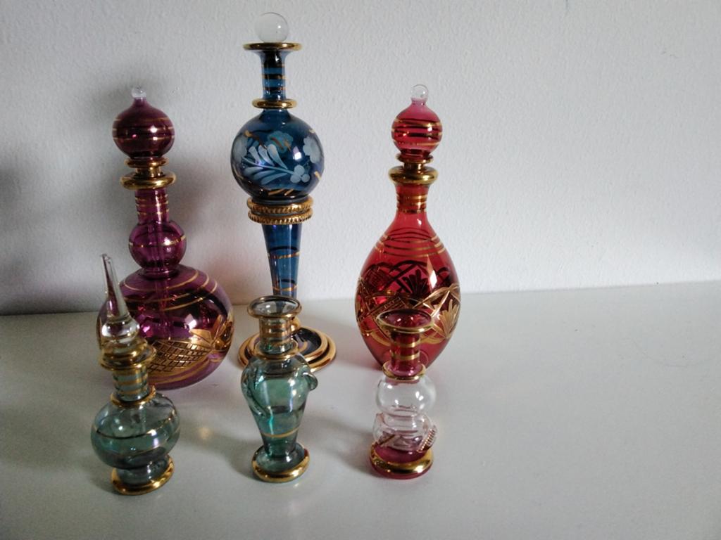 Set van 6 handgemaakte Egyptische parfumflesjes, Ophalen of Verzenden