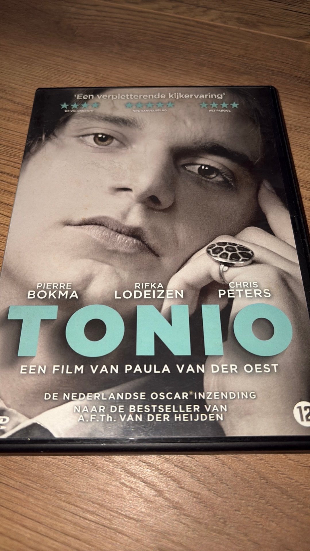 Tonio met Pierre Bokma, Rifka Lodeizen en Chris Peters., Ophalen of Verzenden, Zo goed als nieuw