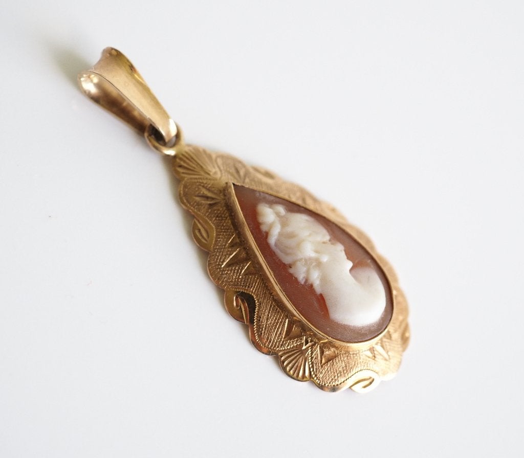 Vintage 14 krt gouden hanger met camee, ., Ophalen of Verzenden, Zo goed als nieuw, .