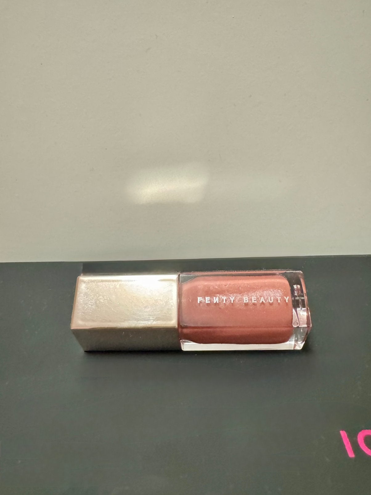 Fenty Beauty Gloss Bomb mini - Fussy, Ophalen of Verzenden, Zo goed als nieuw, Roze, Lippen