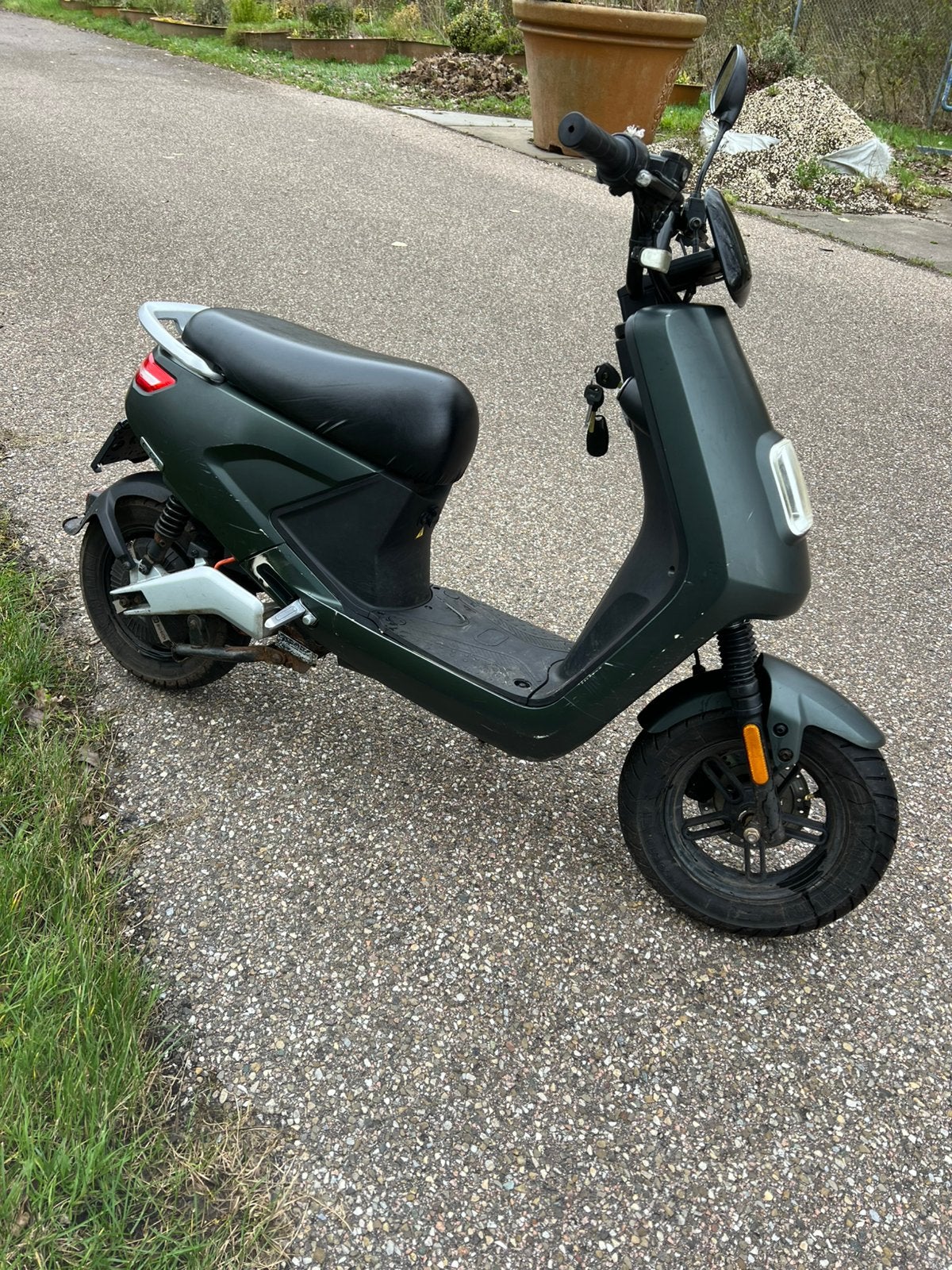 Iva s4 electrische scooter onderdelen | Iva parts, Fietsen en Brommers, Ophalen of Verzenden, Zo goed als nieuw, Elektrisch, Overige merken