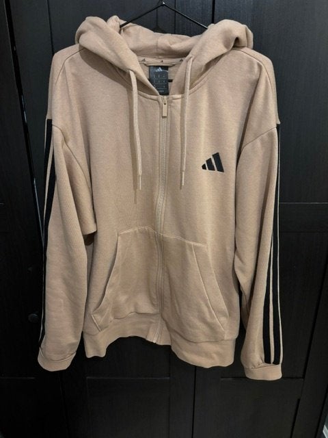 Adidas Vest Nieuw! (M), Kleding | Heren, Truien en Vesten, Maat 48/50 (M), Beige, Nieuw, Ophalen of Verzenden