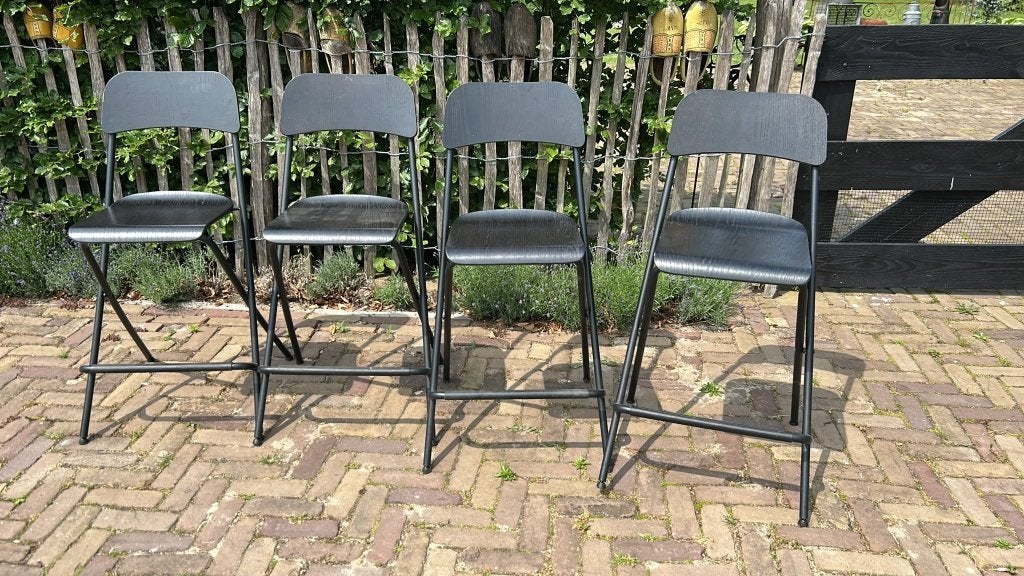 Set van 4 zwarte inklapbare barkrukken, 4 krukken, Ophalen, Gebruikt, 60 tot 90 cm
