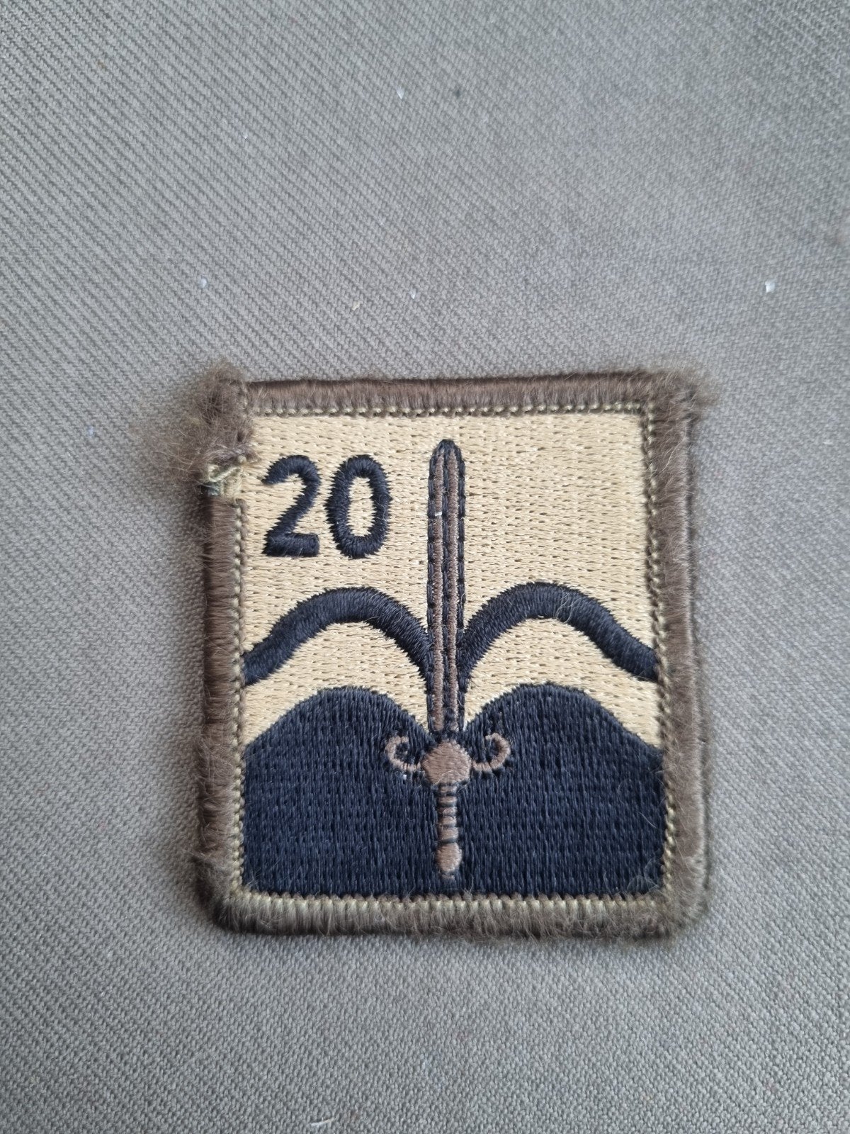 borstpatch 20 natres, Ophalen of Verzenden, Landmacht, Nederland, Embleem of Badge