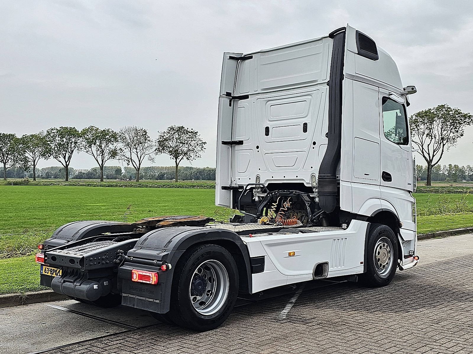 MERCEDES-BENZ ACTROS 1851 LS gigaspace 2x tank, Automaat, Xenon verlichting, Euro 6, 510 pk