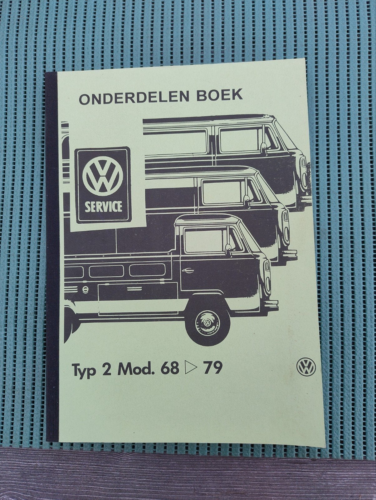 Volkswagen Transporter T2 Onderdelen Boek (1968-1979), Ophalen of Verzenden, Gelezen, Volkswagen