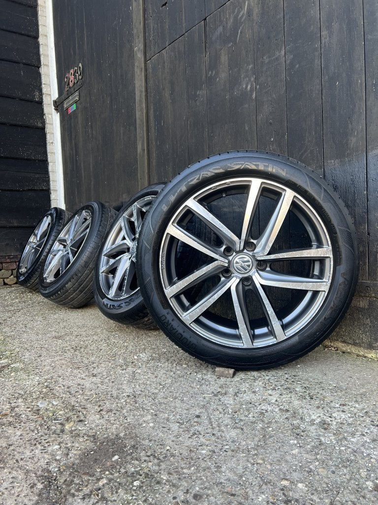 Volkswagen Passat Tiguan Golf 5 6 7 8 T-Roc velgen 5x112 18”