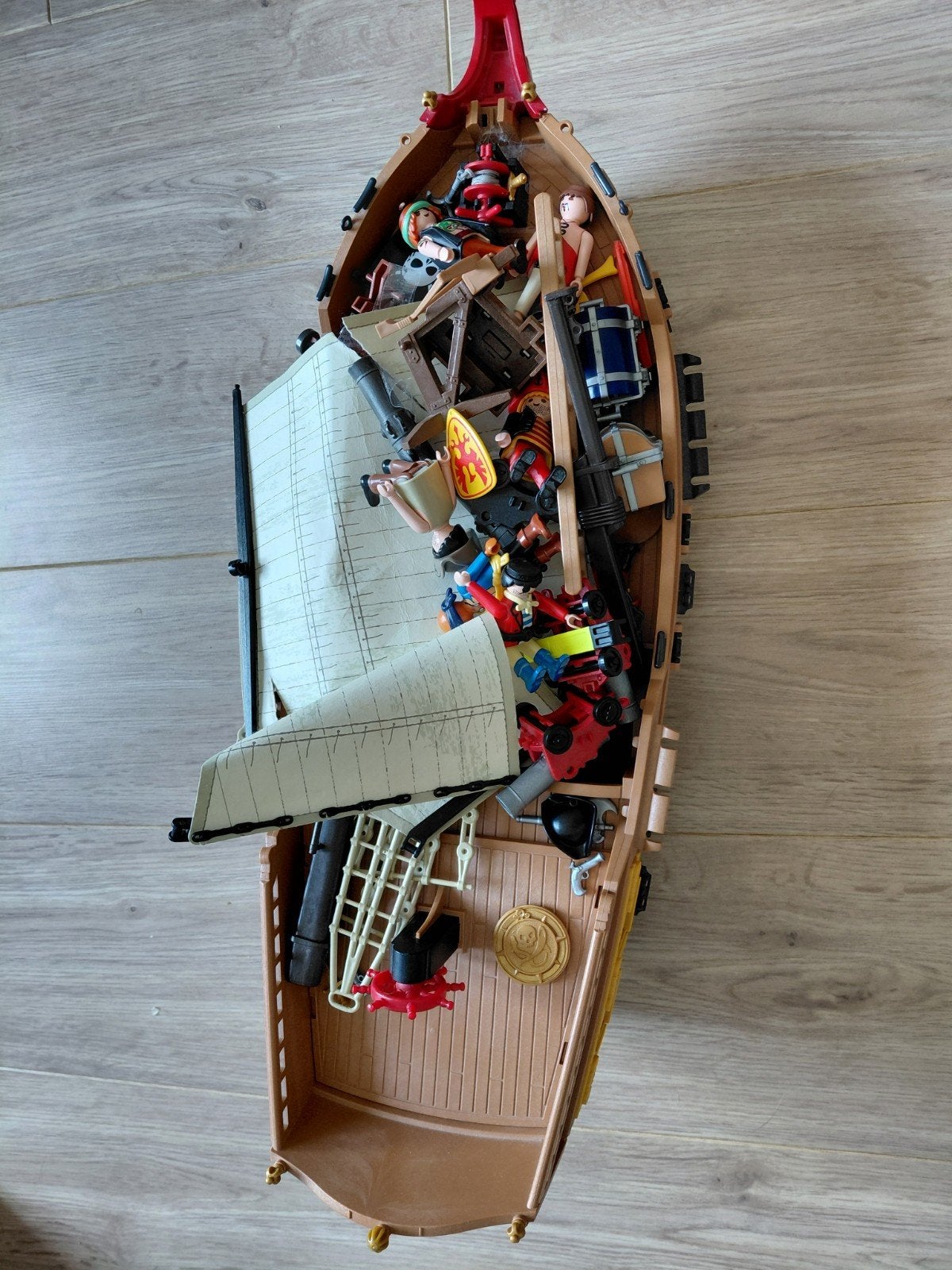 Playmobil Piratenschip met accessoires - Zeilen beschadigd, Kinderen en Baby's, Speelgoed | Playmobil, Ophalen, Pirates, Gebruikt