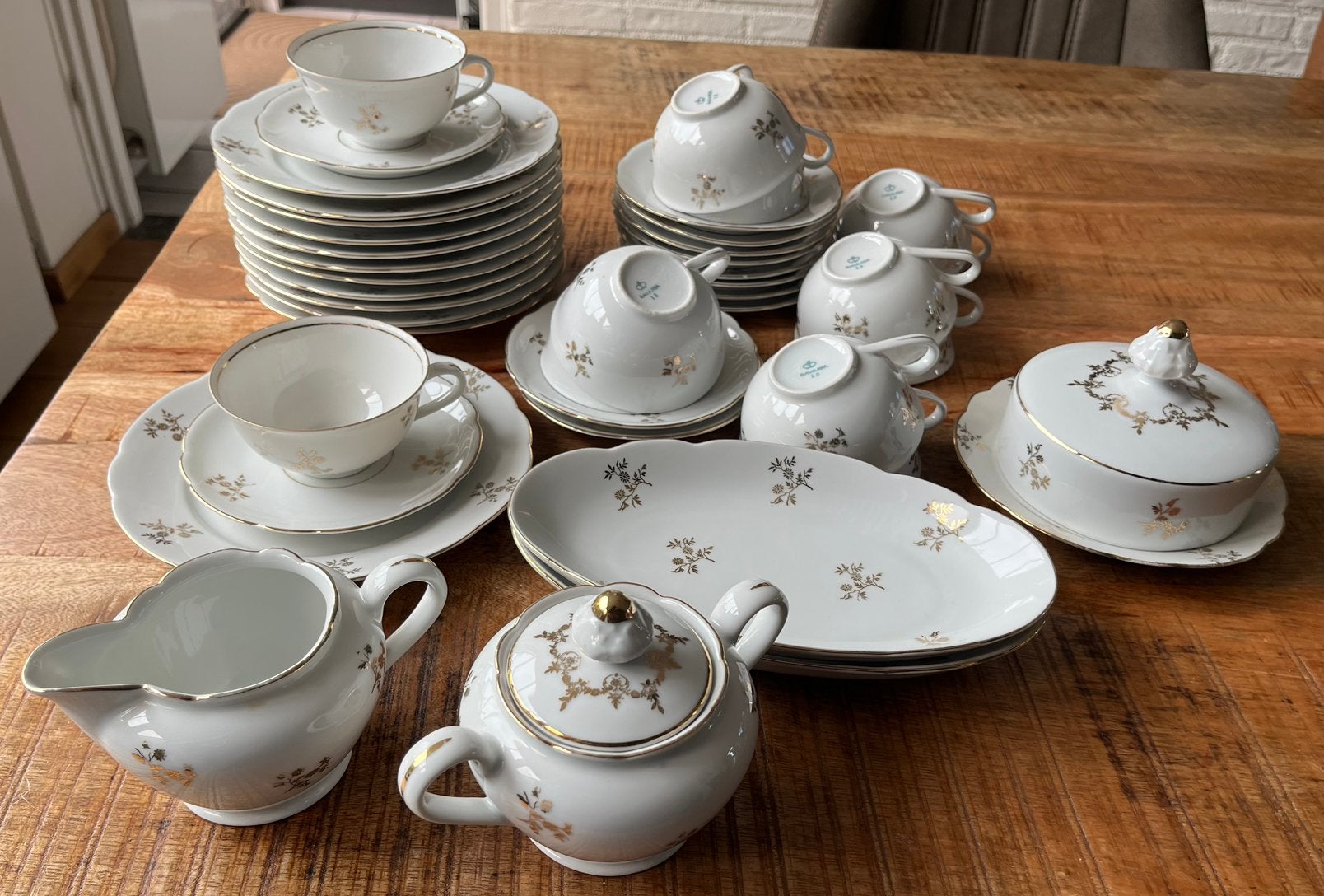 Servies bavaria, Ophalen