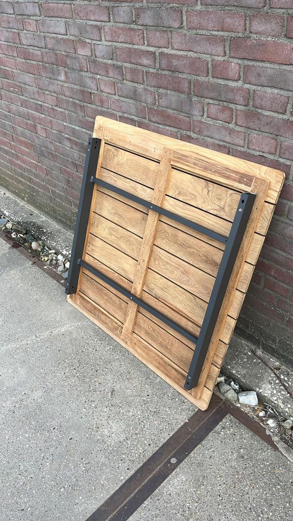 Teak houten tafelblad met aluminium onderstel 90x90, Huis en Inrichting, Tafels | Eettafels, Ophalen, Gebruikt, 50 tot 100 cm
