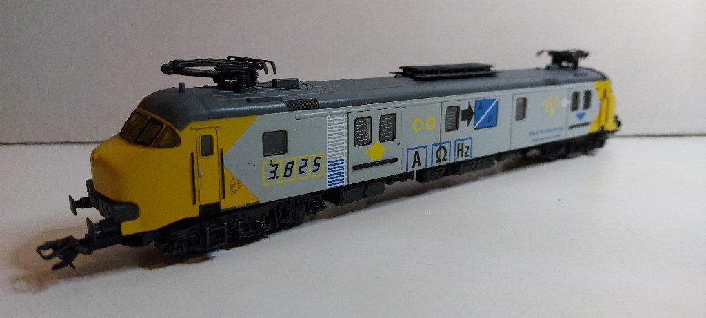 mP Testtrain Digitaal met 5* Motor *Nieuwstaat* (04), Wisselstroom, Locomotief, Ophalen of Verzenden, Märklin