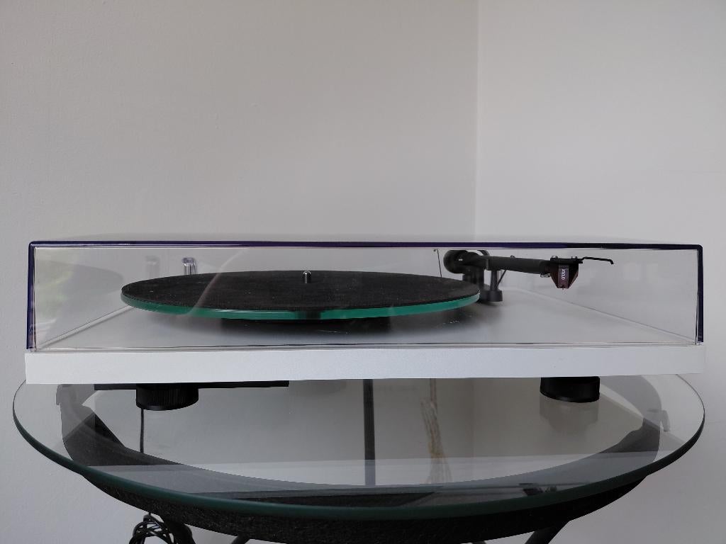 witte Argon Audio TT2 platenspeler met Ortofon 2MRed element, Ophalen of Verzenden, Zo goed als nieuw, Platenspeler, Overige merken