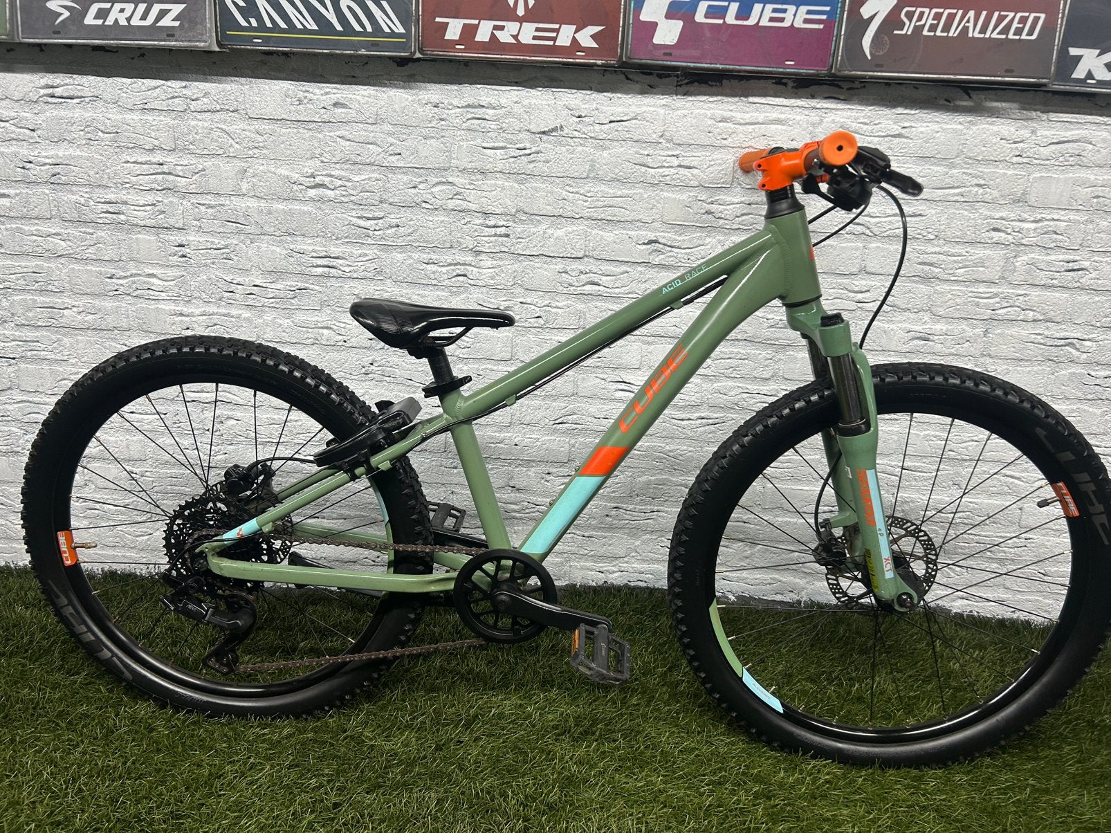 Cube Acid Race 240 disc mountainbike 24 inch cube mtb 240, Ophalen, Zo goed als nieuw, 20 inch of meer