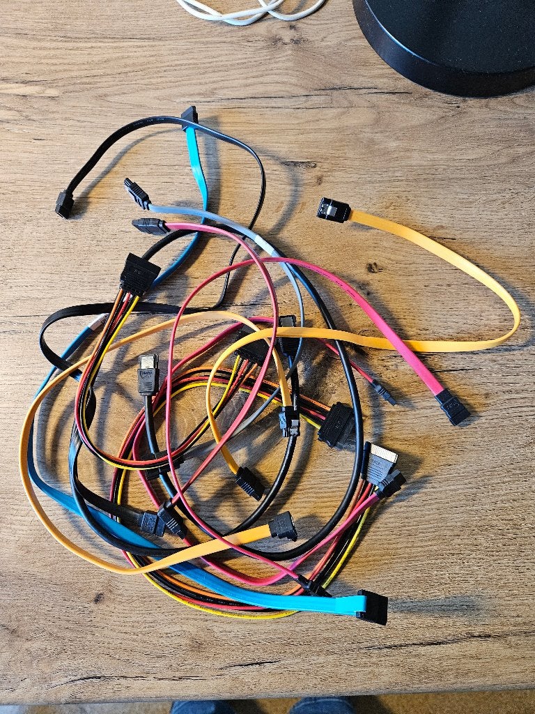 kabels, Intern, SSD, Ophalen of Verzenden, Zo goed als nieuw