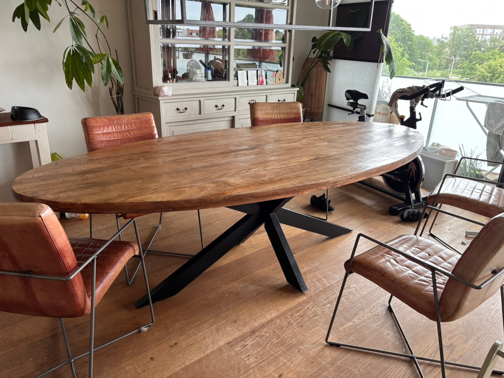 Mango houten eettafel 250 cm, Huis en Inrichting, Tafels | Eettafels, Ophalen, 100 tot 150 cm, 200 cm of meer, Zo goed als nieuw