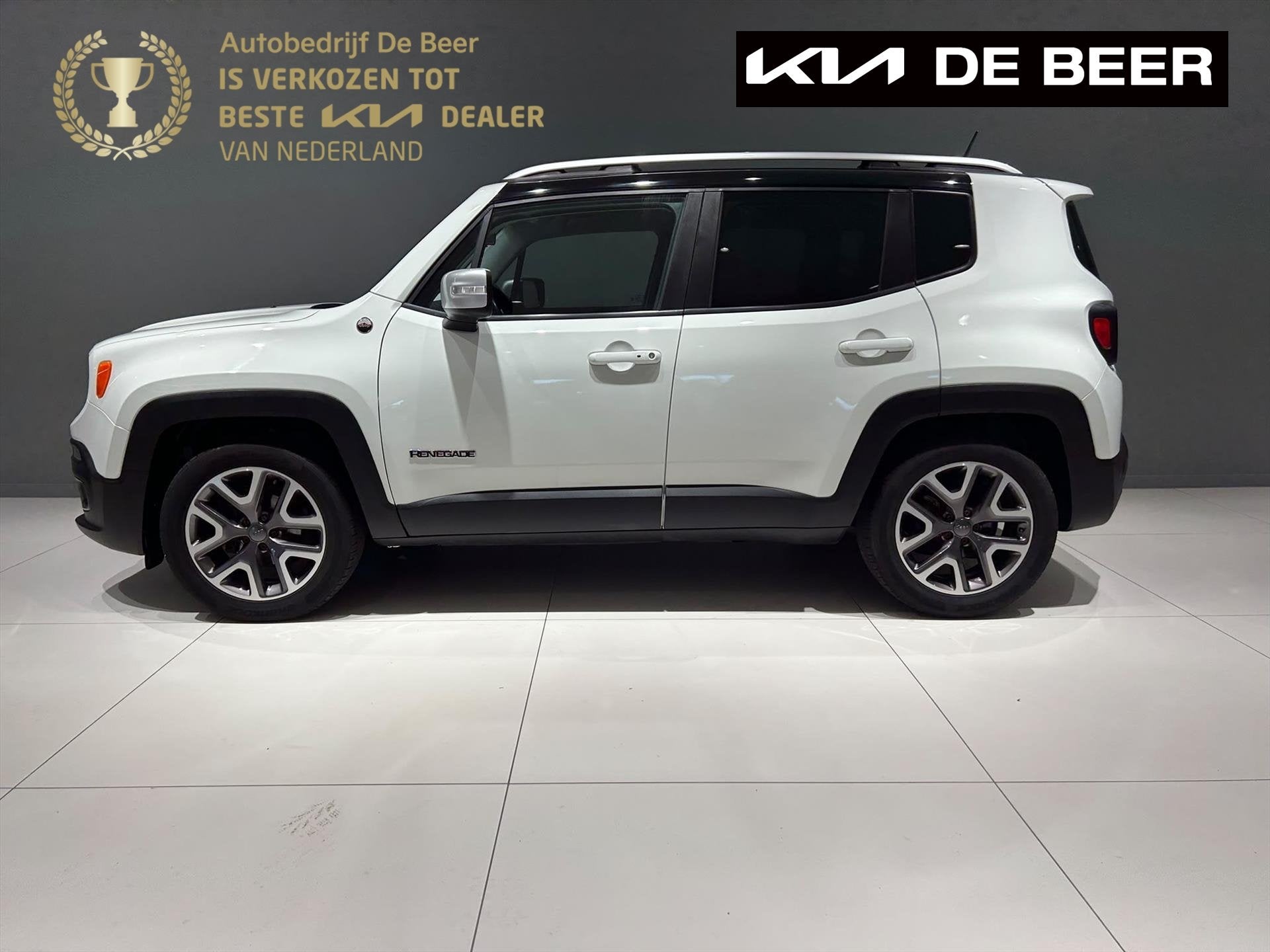 JEEP Renegade 1.4 MultiAir 140pk FWD Opening Edition Leer LM, Auto's, Gebruikt, 4 cilinders, 400 kg, Wit