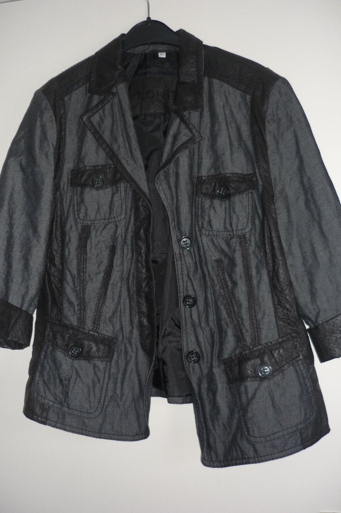 jasje, Kleding | Dames, Ophalen of Verzenden, Zo goed als nieuw, Maat 42/44 (L)