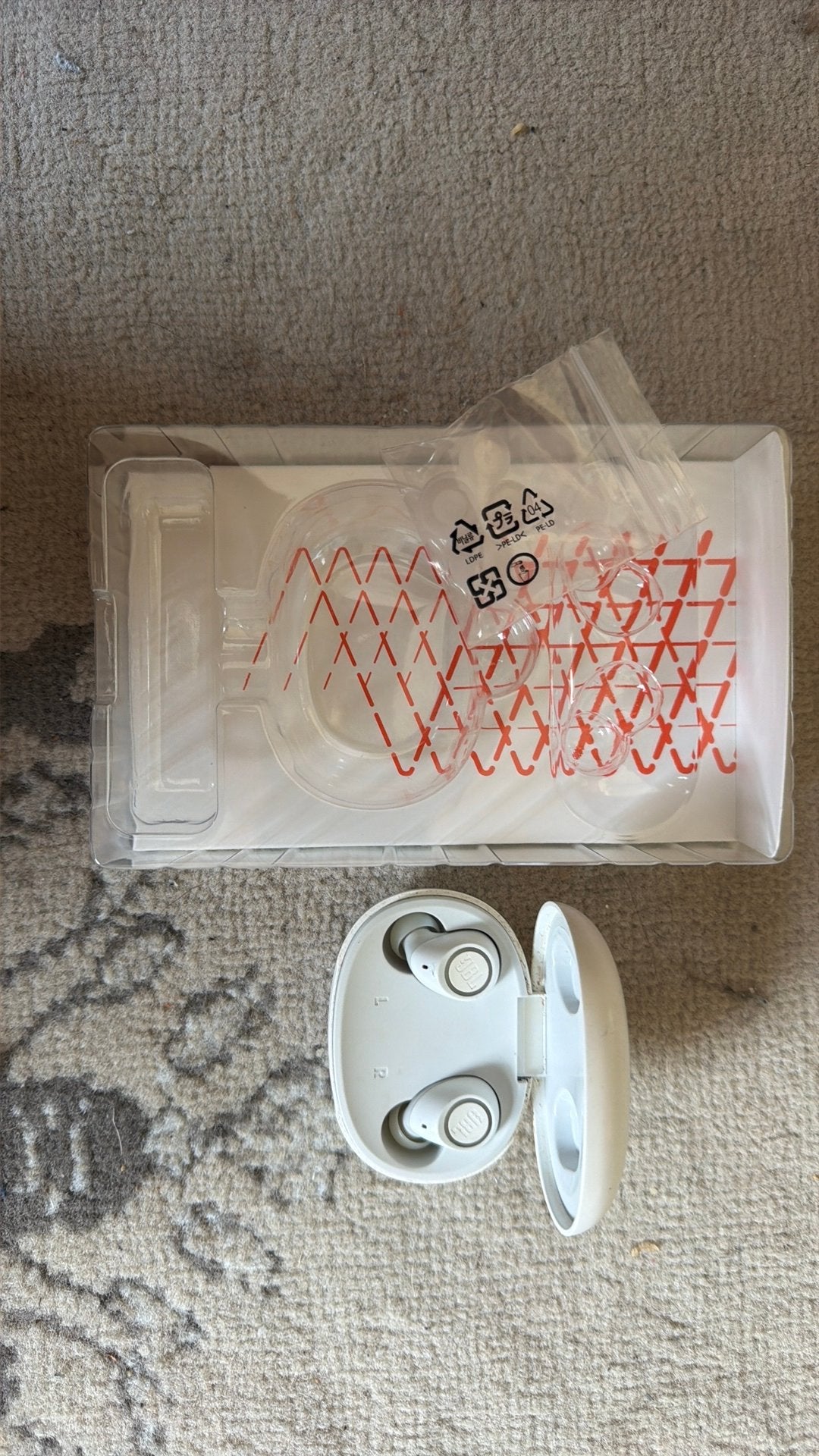 JBL free oortjes, Ophalen of Verzenden, Zo goed als nieuw, Overige merken