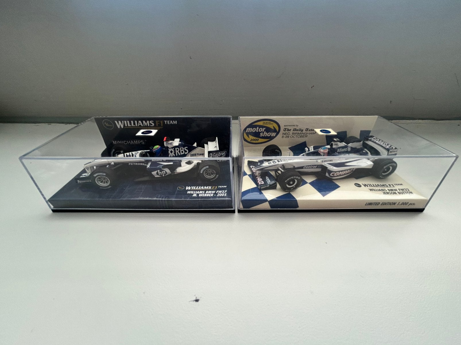 2X Williams BMW (FW27 M Webber) (FW22 Jenson Button) 1:43, Ophalen of Verzenden, Zo goed als nieuw, Auto, MiniChamps