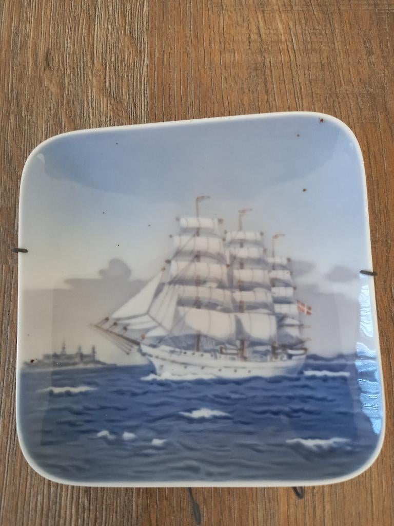 Vierkant bordje met zeilschip, Antiek en Kunst, Ophalen of Verzenden