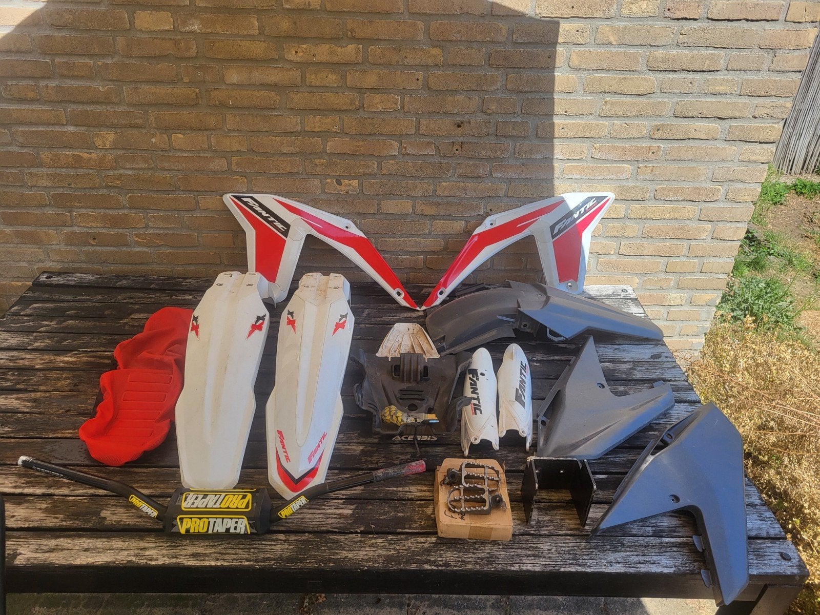 Fantic xx125 kappen, skidplate zgan, pro taper, voetsteunen, Ophalen of Verzenden, Gebruikt